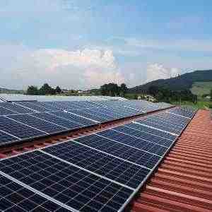 Can I run my entire house on solar power?