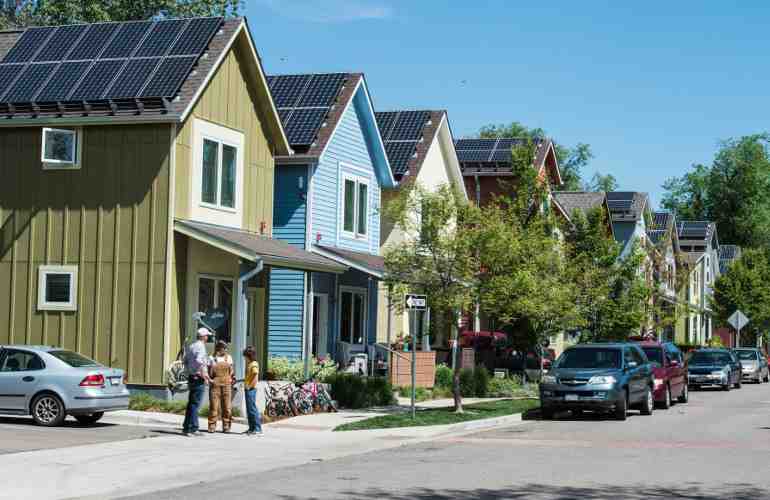 Can an HOA deny solar panels in California?