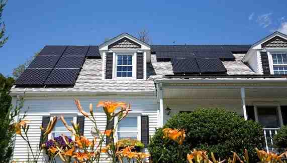 How many solar panels do I need for a 1500 sq ft home?