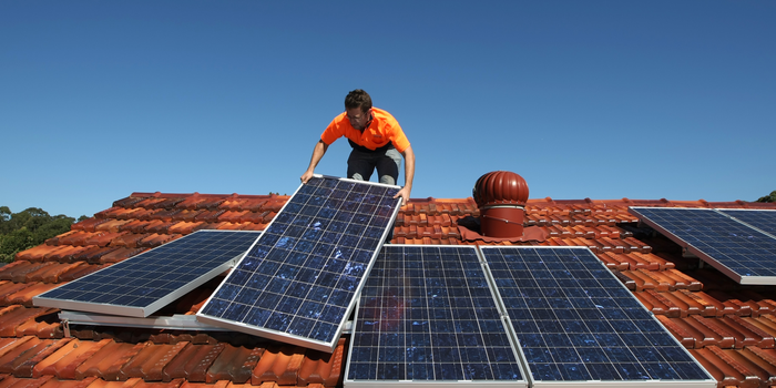 How many solar panels does it take to run a house?