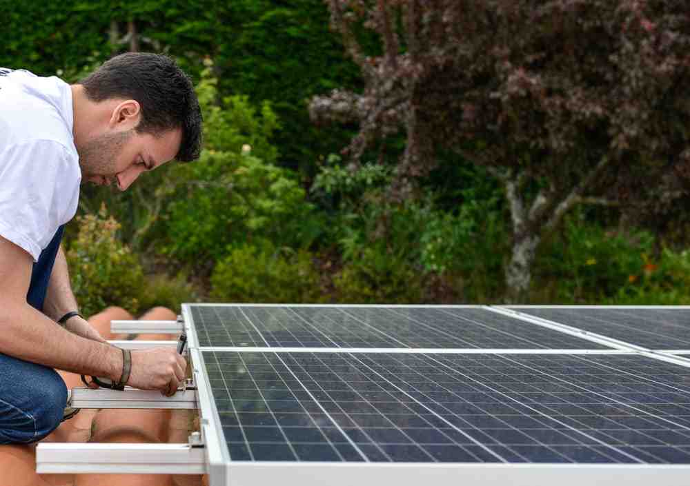 What are some disadvantages of solar panels running your home?